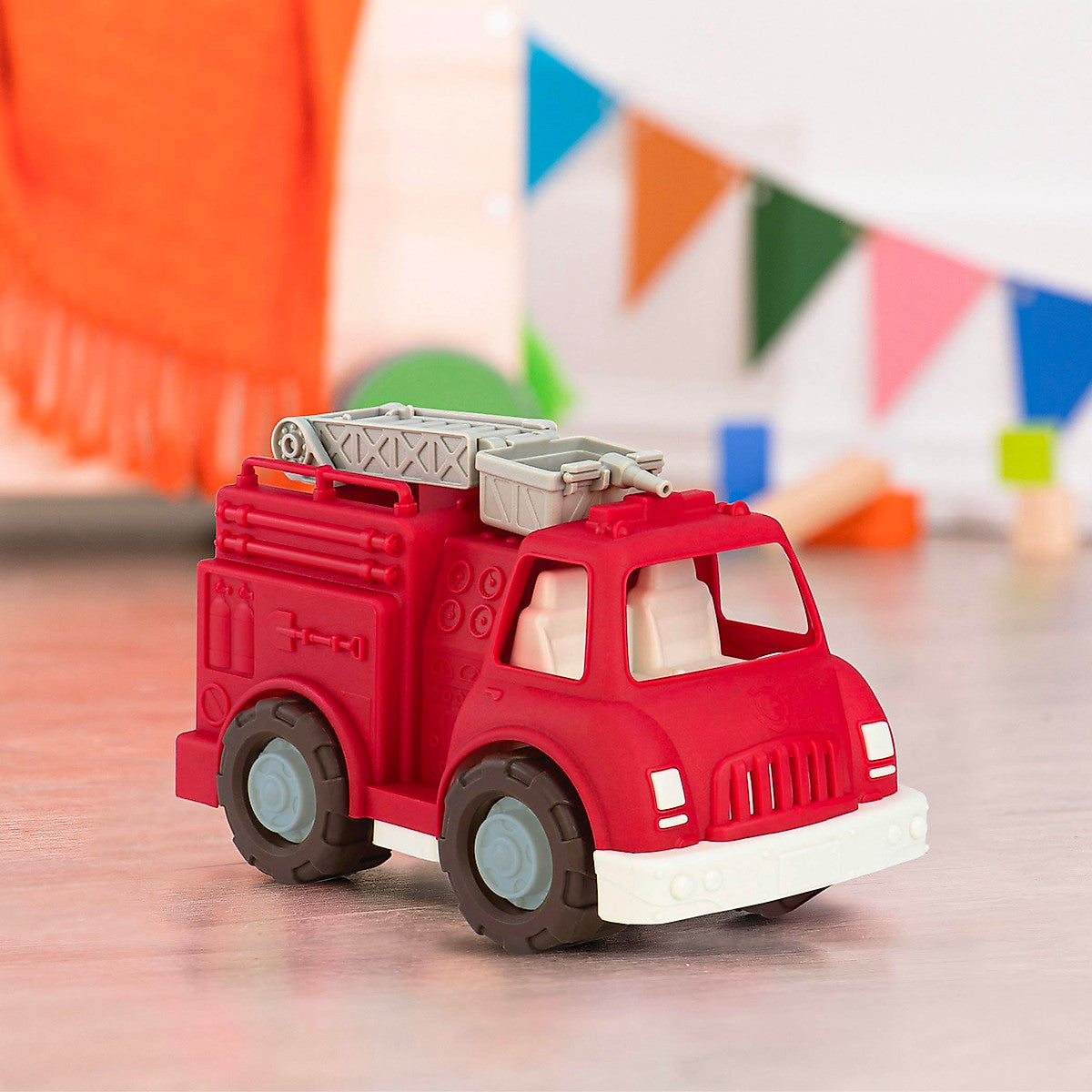 Battat Wonder Wheels Fire Truck Toy